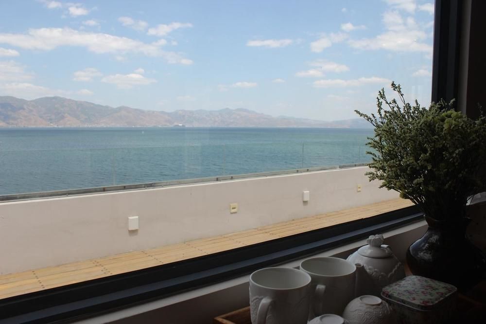 Magpies Habitat Erhai Resort Hotel Dengchuan ภายนอก รูปภาพ