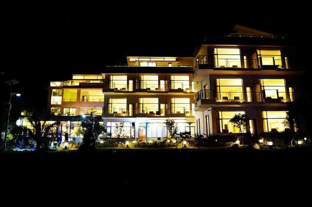 Magpies Habitat Erhai Resort Hotel Dengchuan ภายนอก รูปภาพ