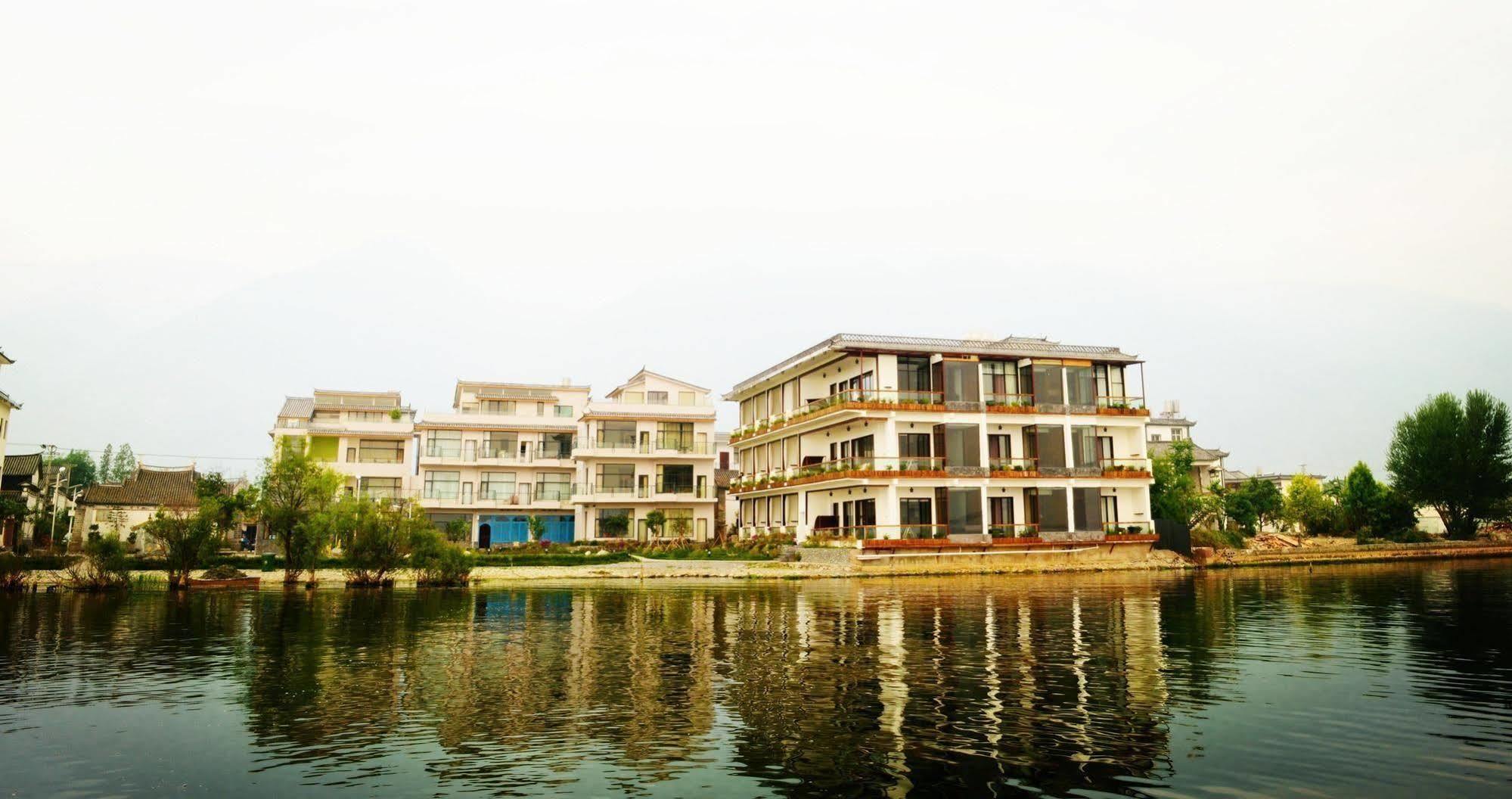 Magpies Habitat Erhai Resort Hotel Dengchuan ภายนอก รูปภาพ