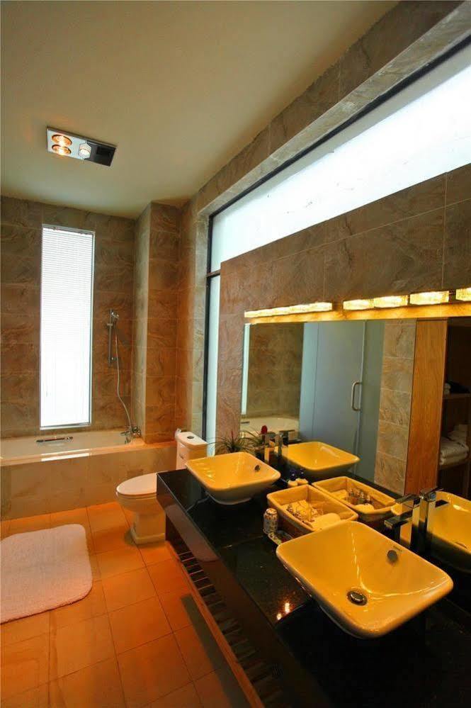 Magpies Habitat Erhai Resort Hotel Dengchuan ภายนอก รูปภาพ